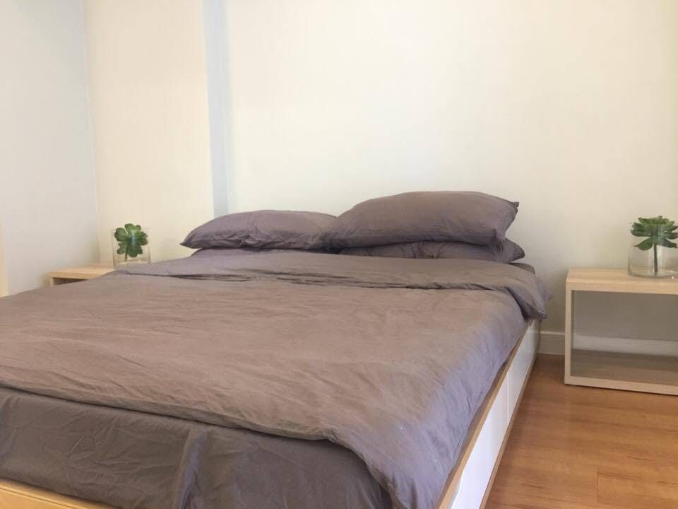 "1BR Condo for Rent in Eton Parkview, Legazpi Village, Makati"08