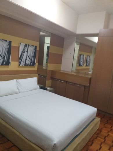 "1BR Condo for Rent in Prince Plaza II, Legazpi Village, Makati"01