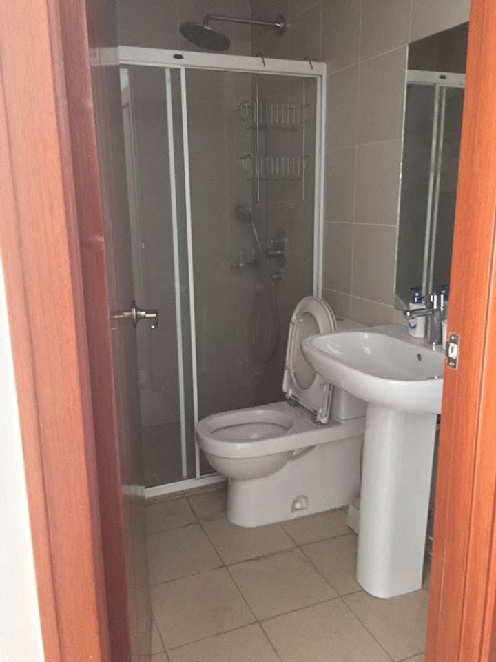 "1BR Condo for Rent in Eton Residences, Legazpi Village, Makati"08