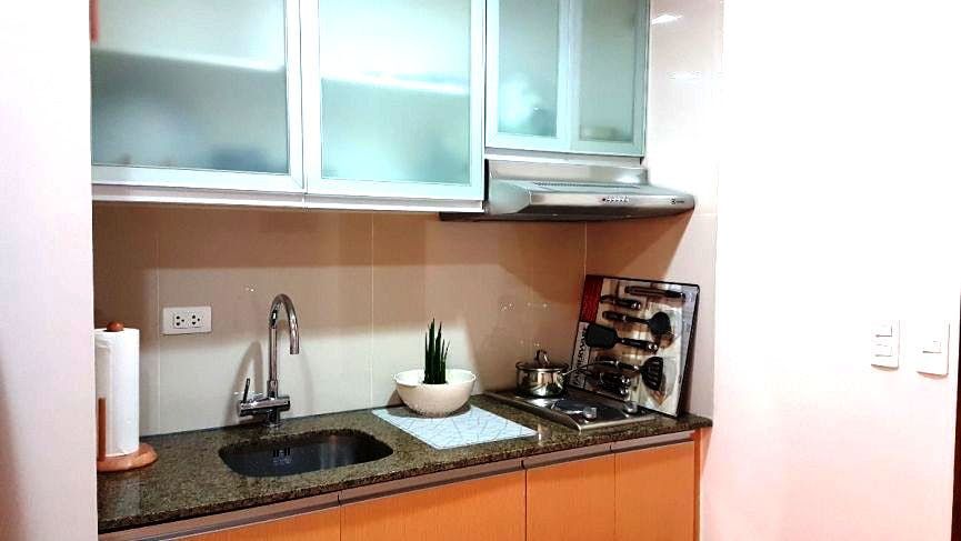 "Studio Condo for Rent in Two Central, Salcedo Village, Makati"10