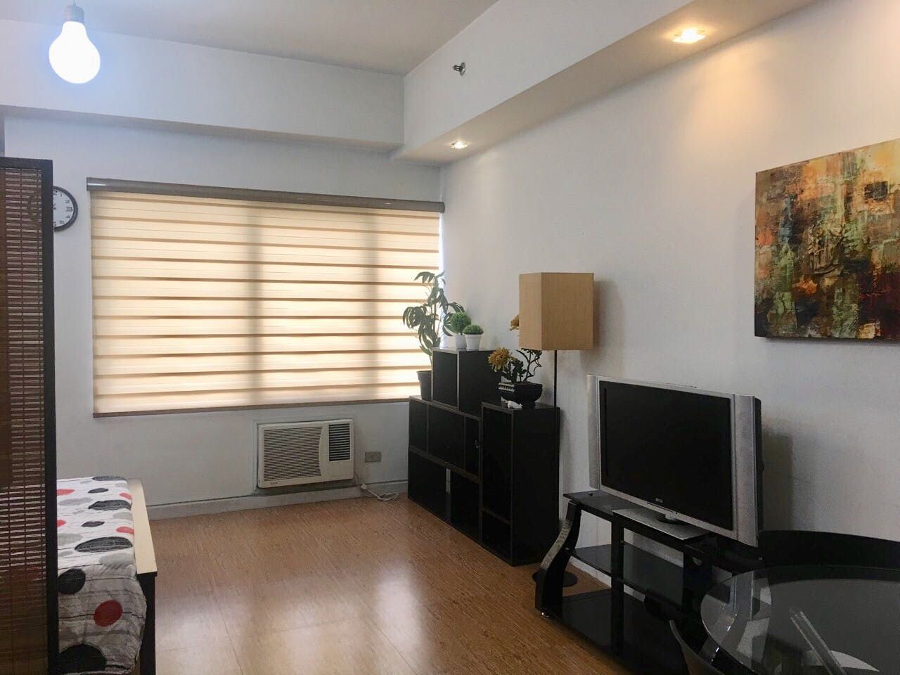 "Studio Condo for Rent in Fairways Tower, BGC - Bonifacio Global City,"08