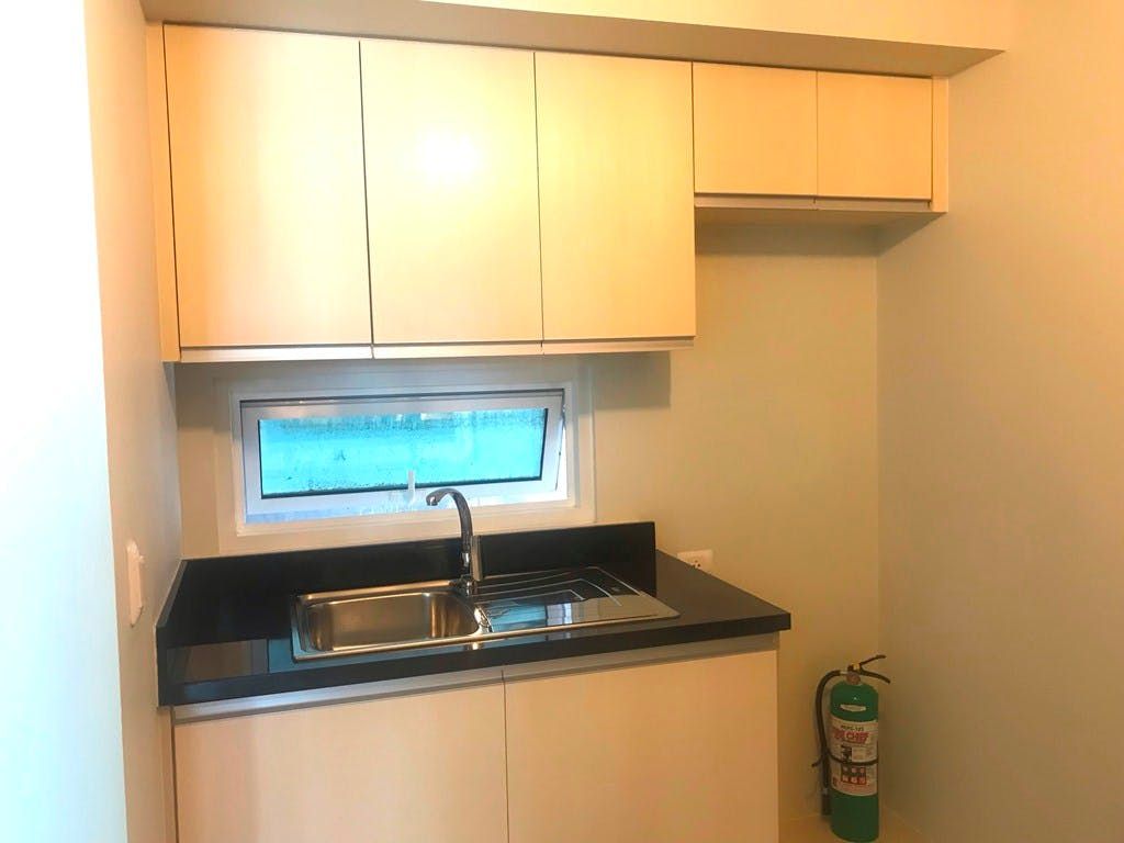 "1BR Condo for Rent in Kroma Tower, Legazpi Village, Makati"08