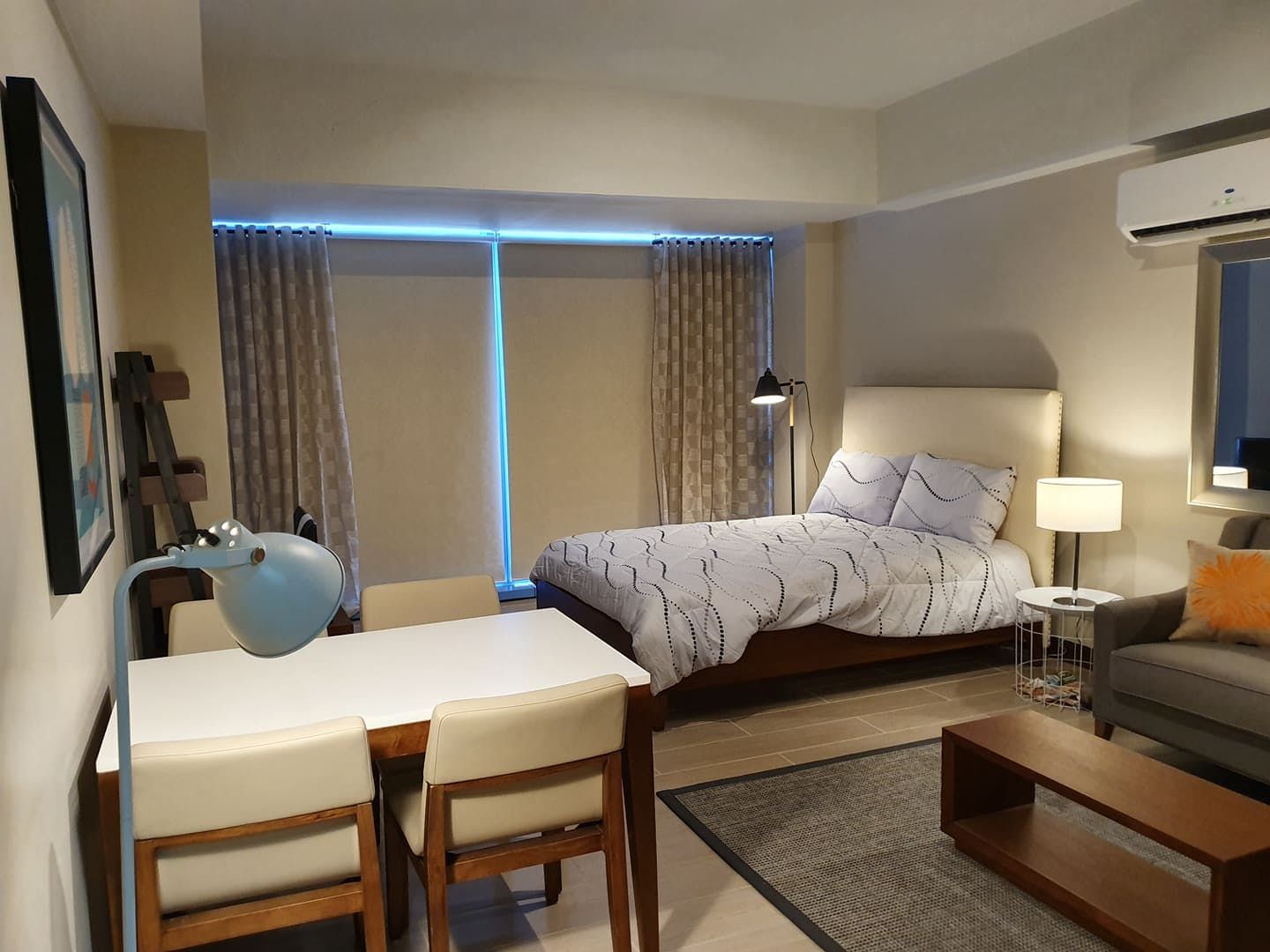 "Studio Condo for Rent in Three Central, Salcedo Village, Makati"10
