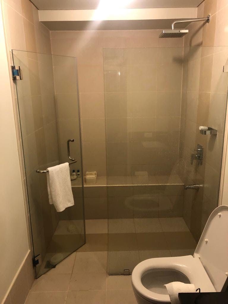 "1BR Condo for Rent in Kroma Tower, Legazpi Village, Makati"03
