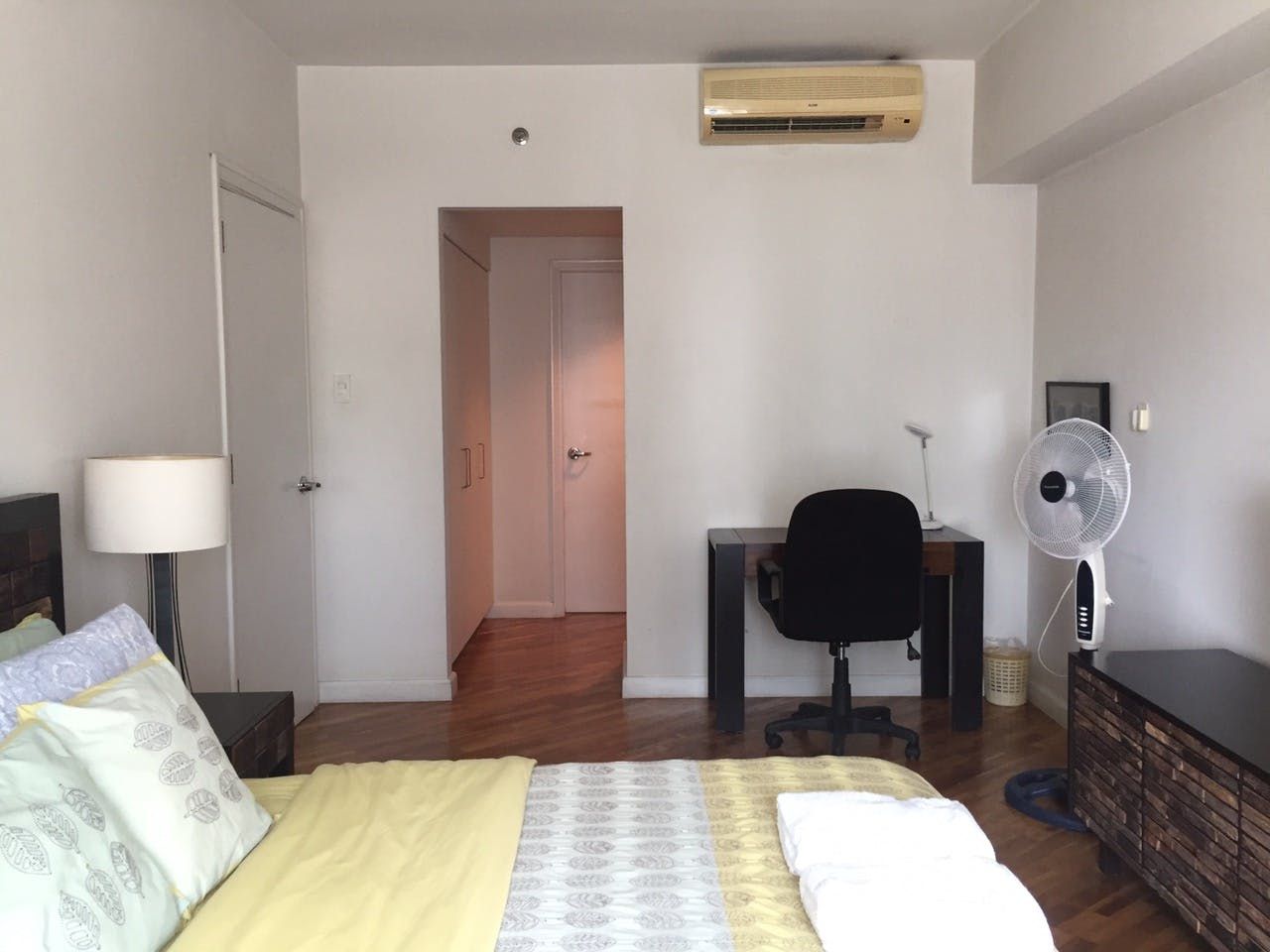 "1BR Condo for Rent in Joya Lofts and Towers, Rockwell Center, Makati"06