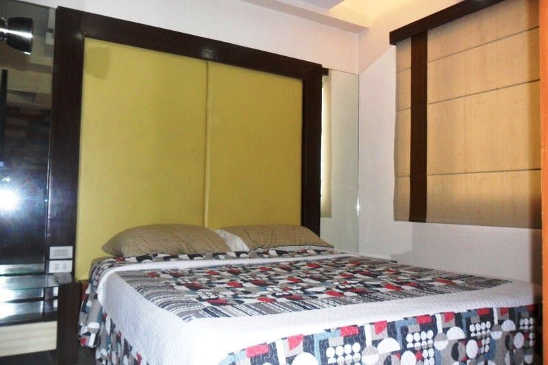 "1BR Condo for Rent in One Orchard Road, Eastwood City, Quezon City"06