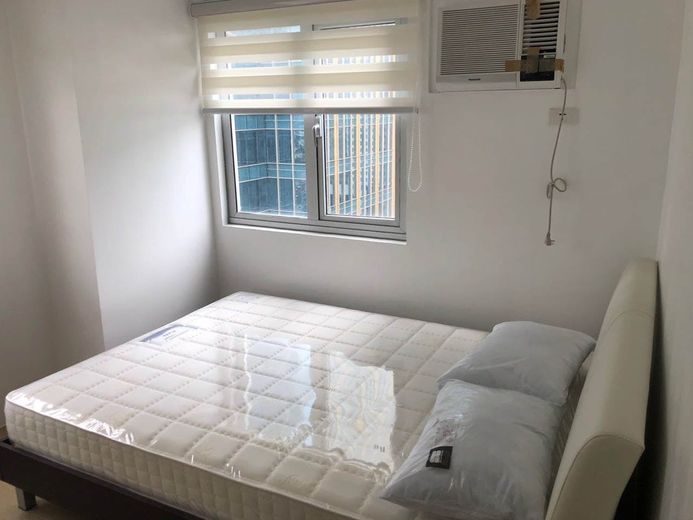 "1BR
