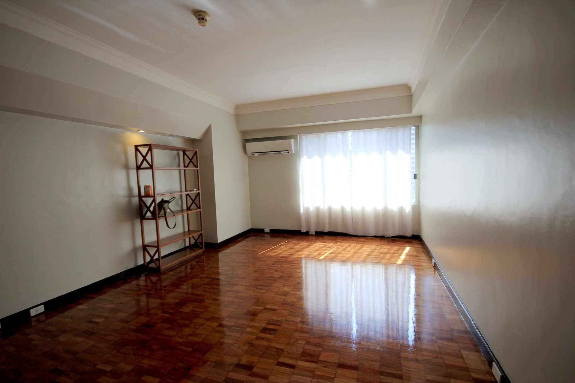 "2BR Condo for Rent in One Salcedo Place, Salcedo Village, Makati"08