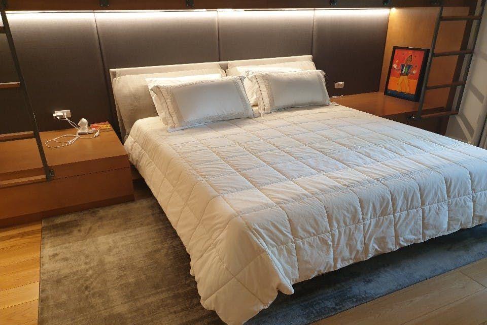 "3BR Condo for Rent in The Ritz Towers, Urdaneta, Makati"03
