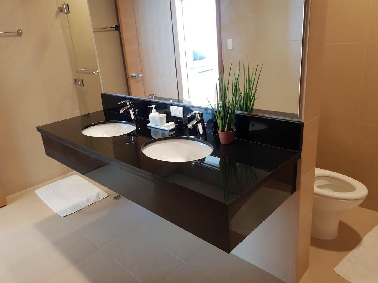 "3BR Condo for Rent in Park Terraces, San Lorenzo, Makati"10