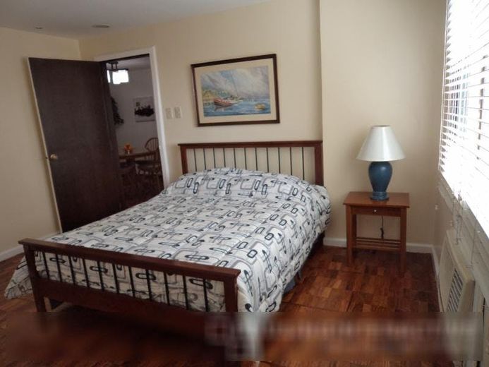 "1BR