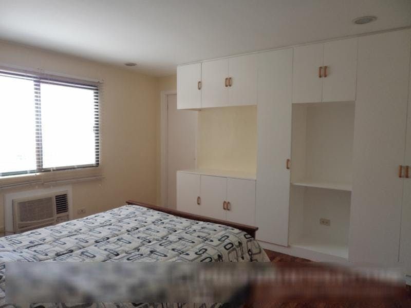 "1BR Condo for Rent in Classica Tower Condominium, Salcedo Village, Mak"10