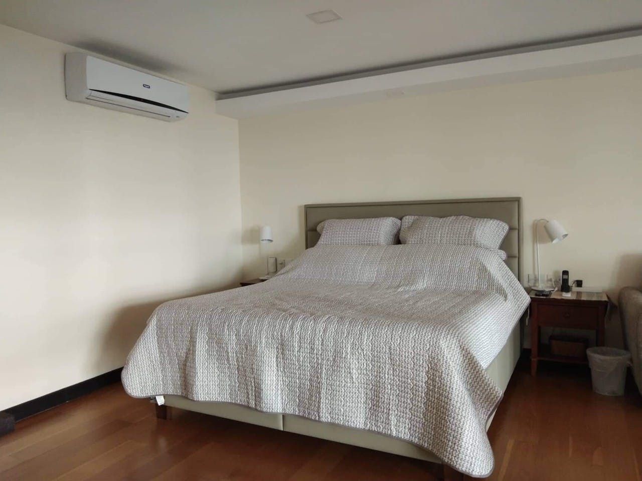 "1BR Condo for Rent in The Residences at Greenbelt, Legazpi Village, Ma"10
