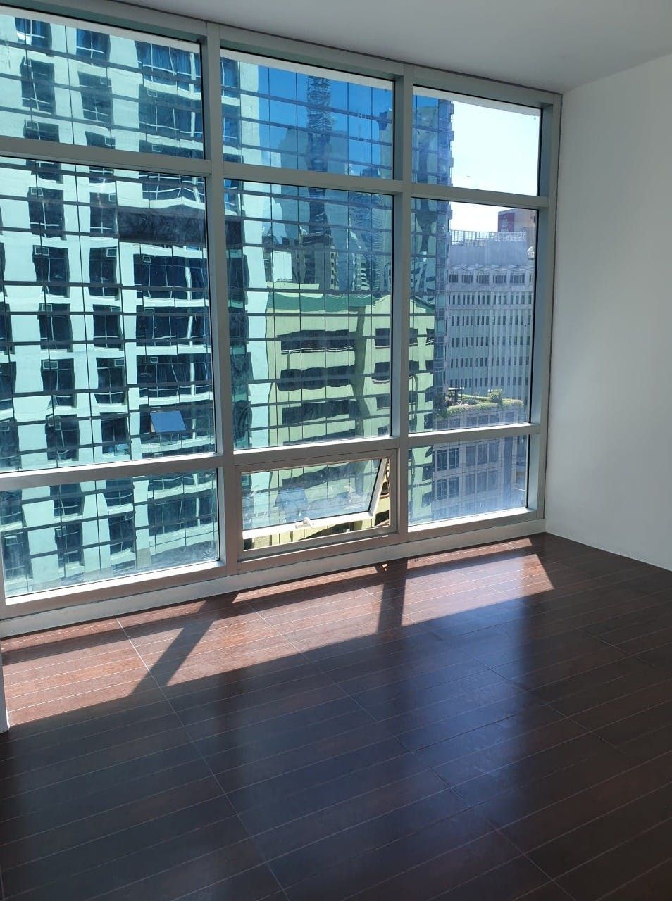 "1BR Condo for Rent in The Stratosphere, Salcedo Village, Makati"04