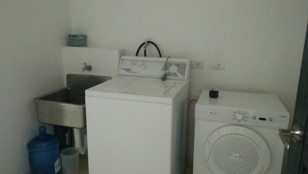 "2BR Condo for Rent in One Serendra, BGC - Bonifacio Global City, Tagui"08