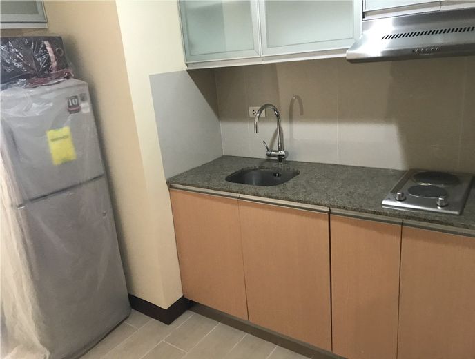 "1BR