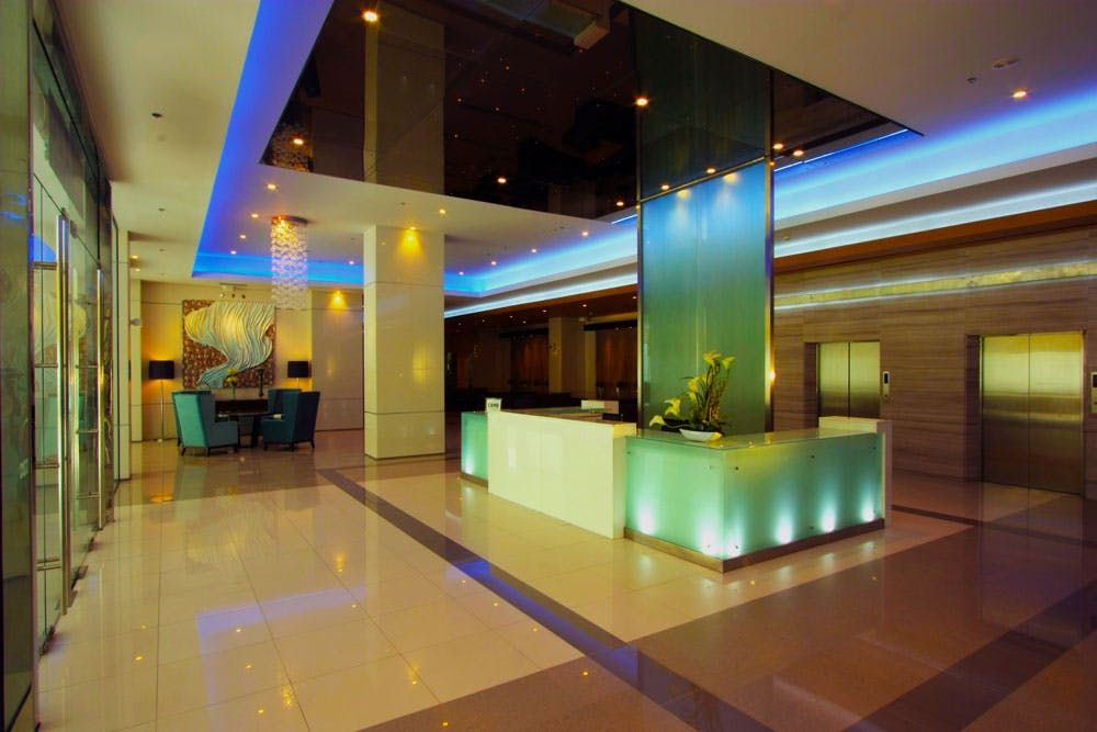 1BR Condo for Rent in10