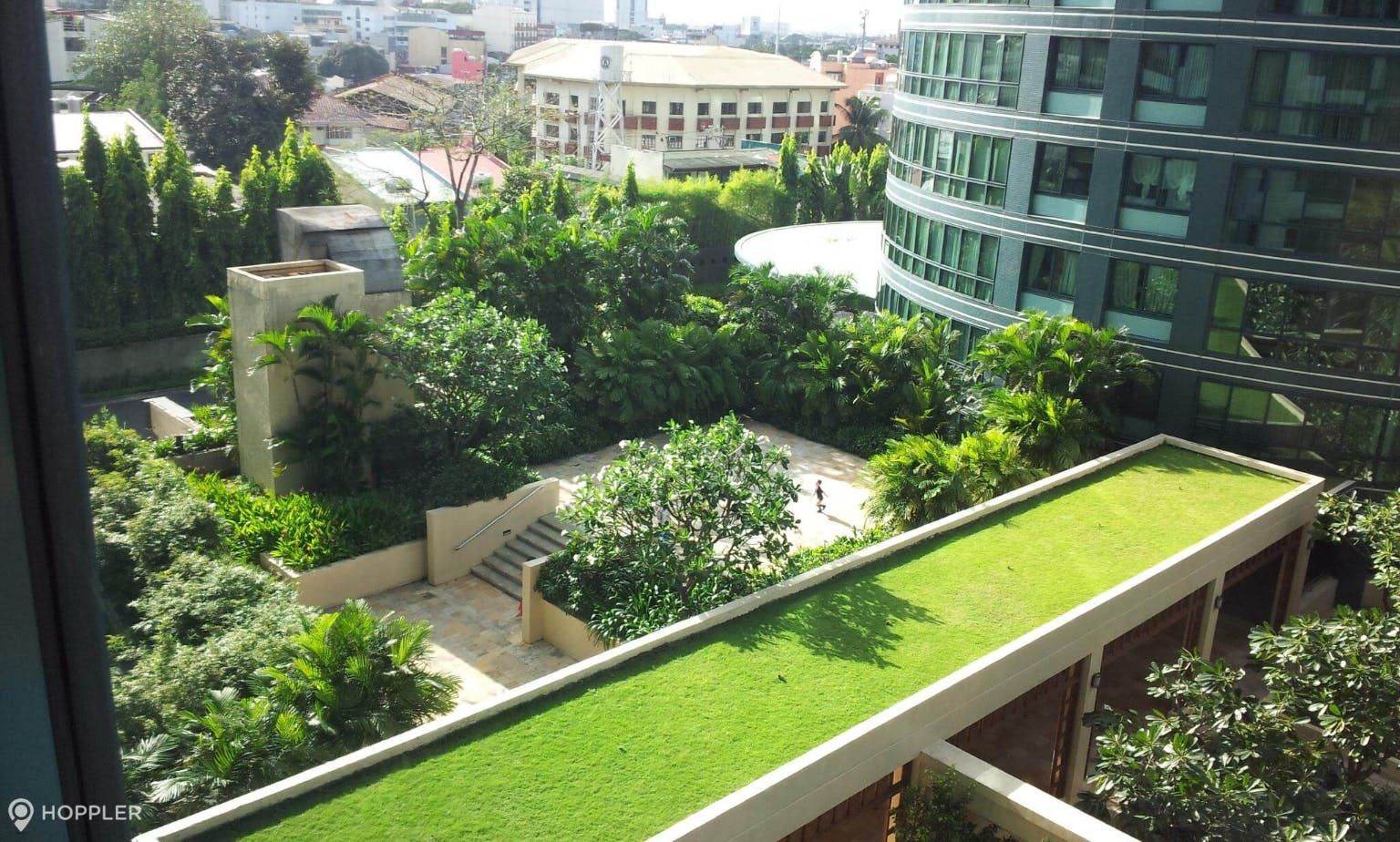 "Studio Condo for Rent in Hidalgo Place, Rockwell Center, Makati"07