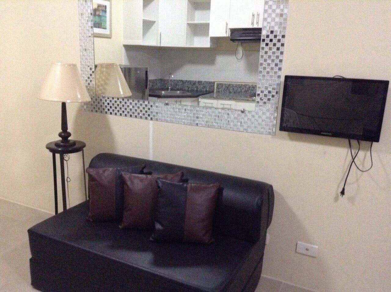 "Studio Condo for Rent in Avida Towers San Lorenzo, Pio del Pilar, Maka"10