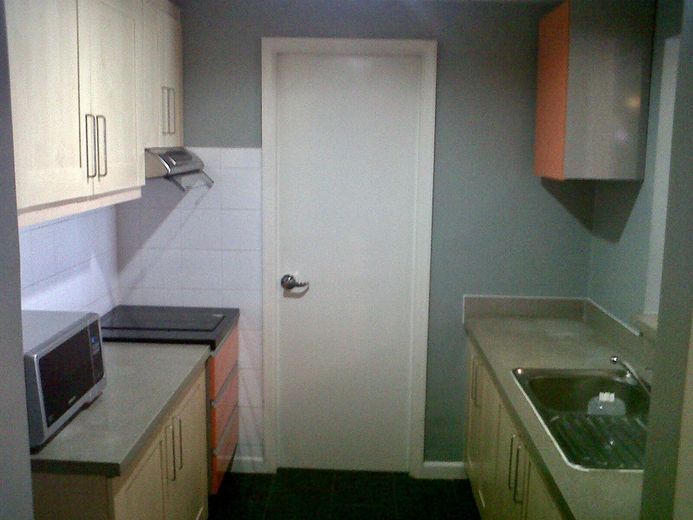 "1BR