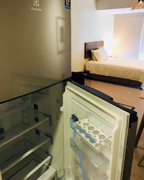 "Studio Condo for Rent in Paseo Heights, Salcedo Village, Makati"06