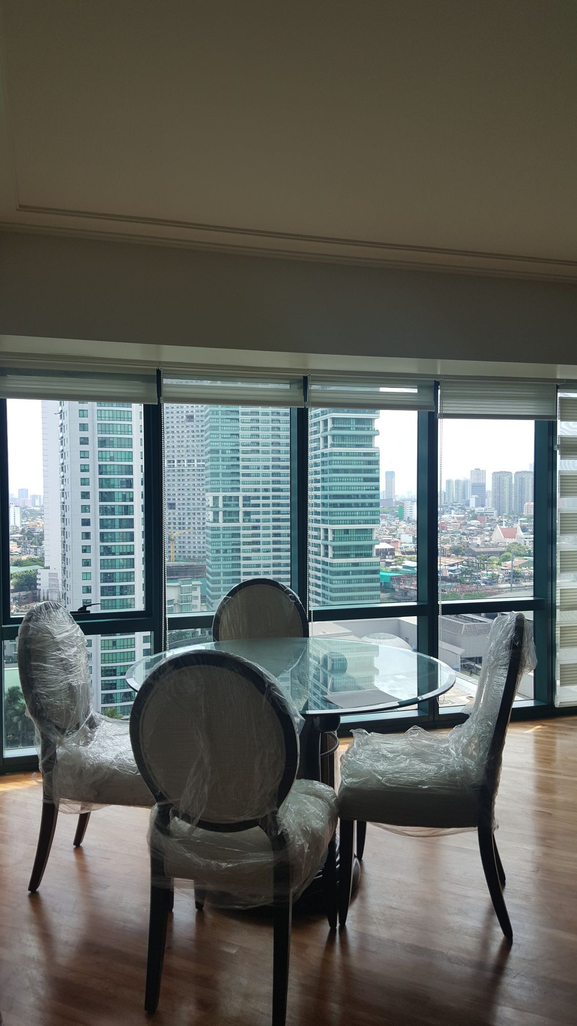 "1BR Condo for Rent in Hidalgo Place, Rockwell Center, Makati"07