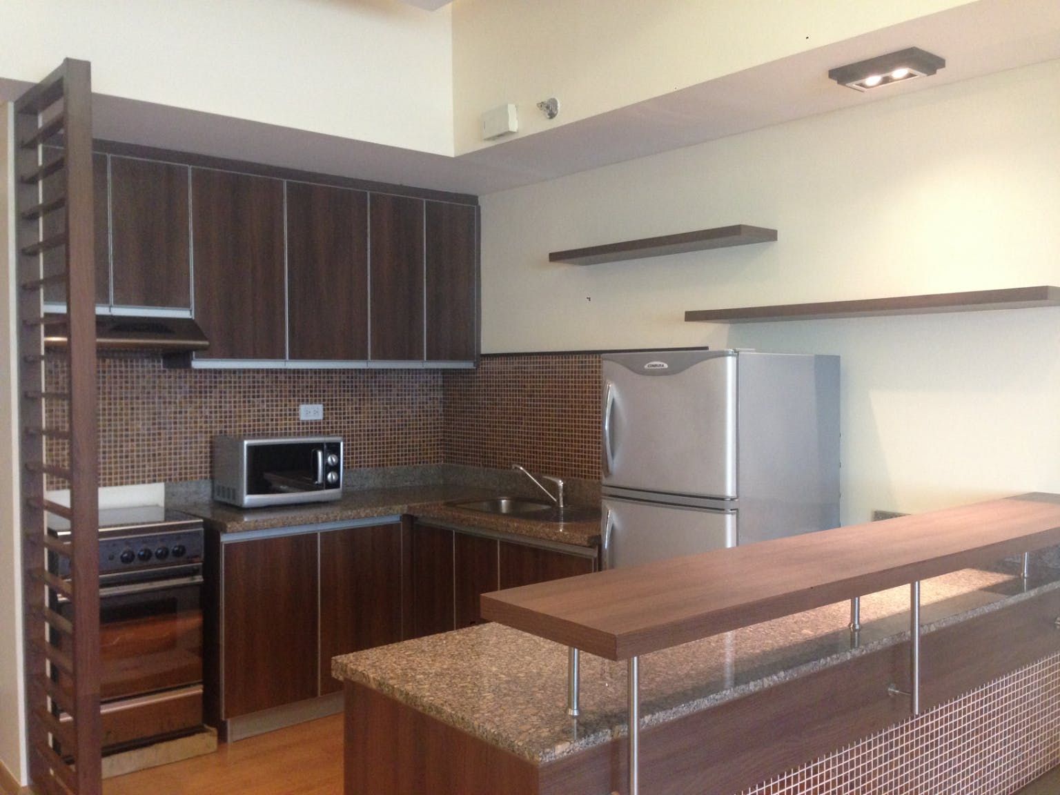 "Studio Condo for Rent in The St. Francis Shangri-La Place, Ortigas Cen"06