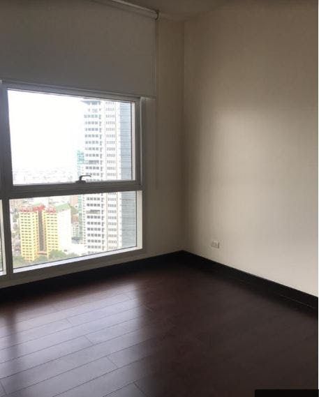 "1BR Condo for Rent in Twin Oaks Place West Tower, Ortigas Center, Mand"04