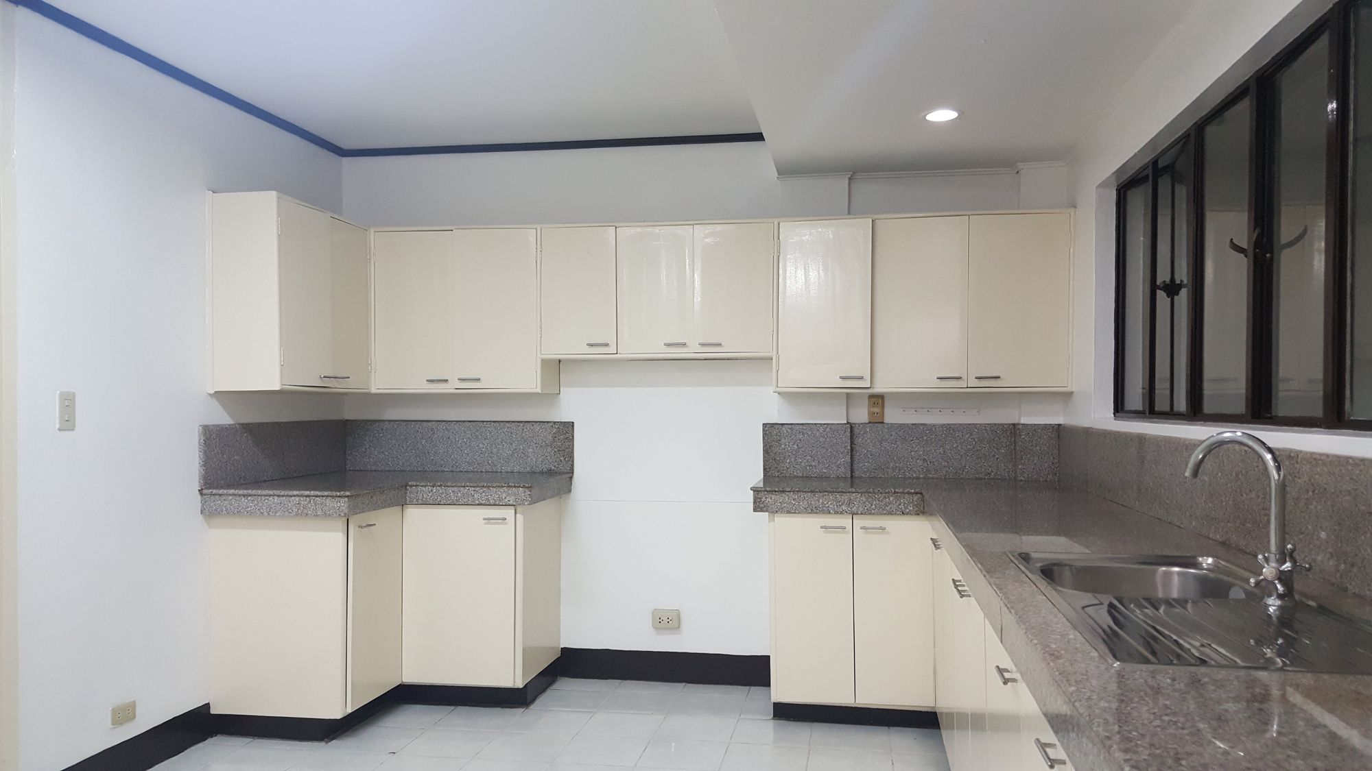 "4BR House for Rent in Bel-Air Village, Makati"06