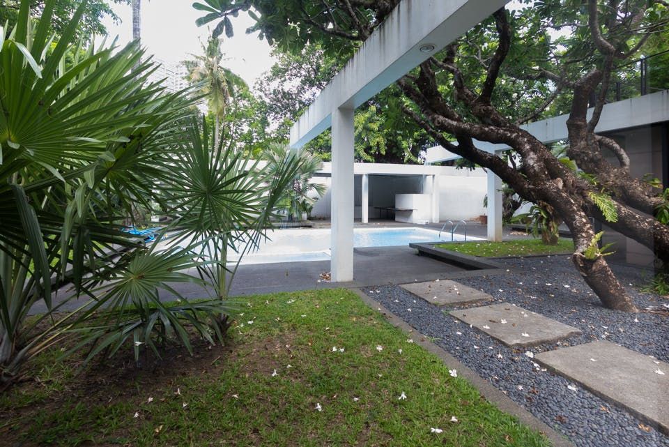 "4BR House for Rent in Forbes Park, Makati"08