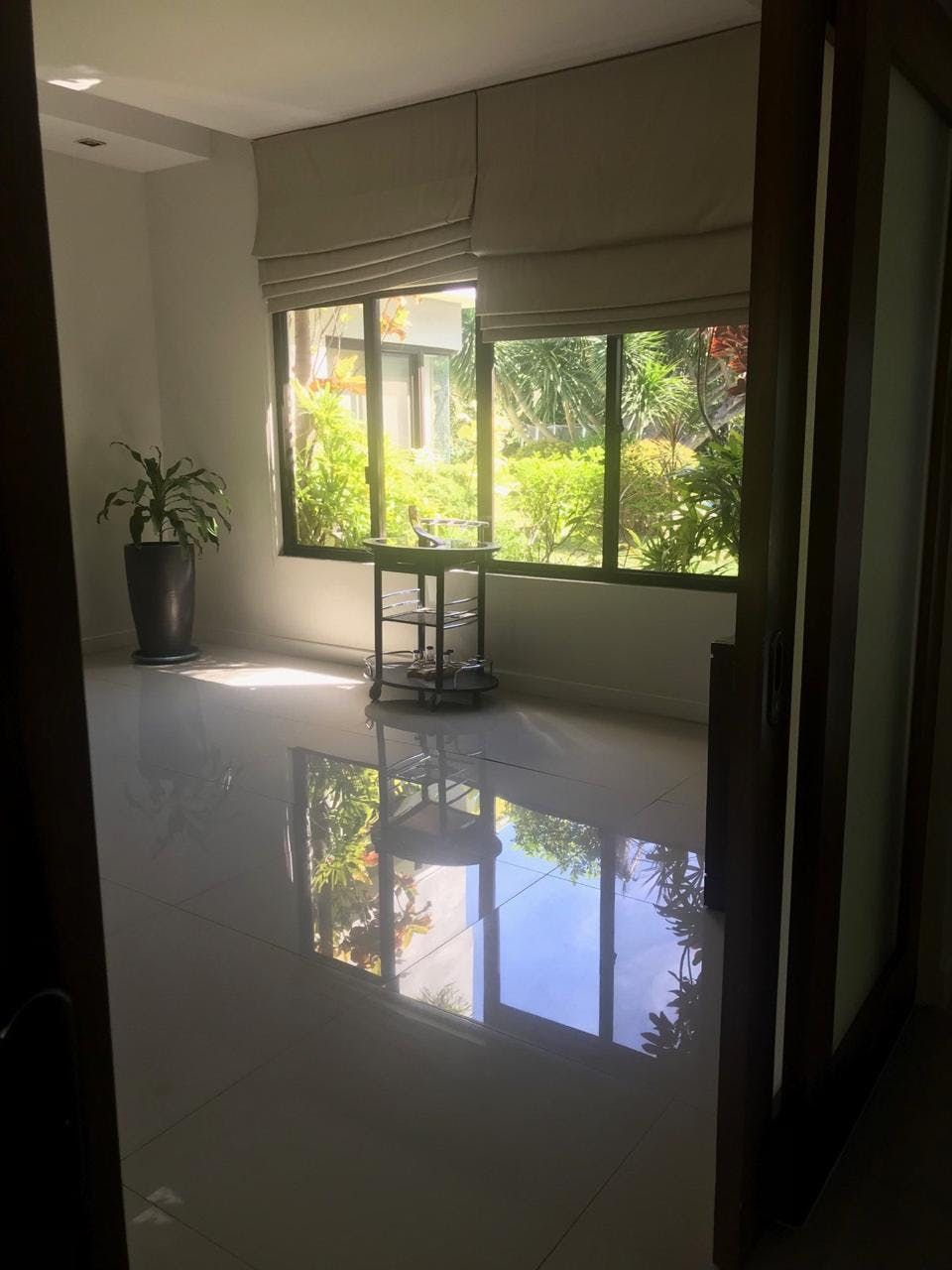 "4BR House for Rent in Dasmari?as Village, Makati"04