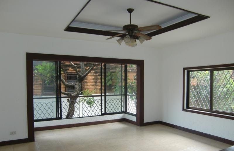 "4BR House for Rent in Greenhills, San Juan"04