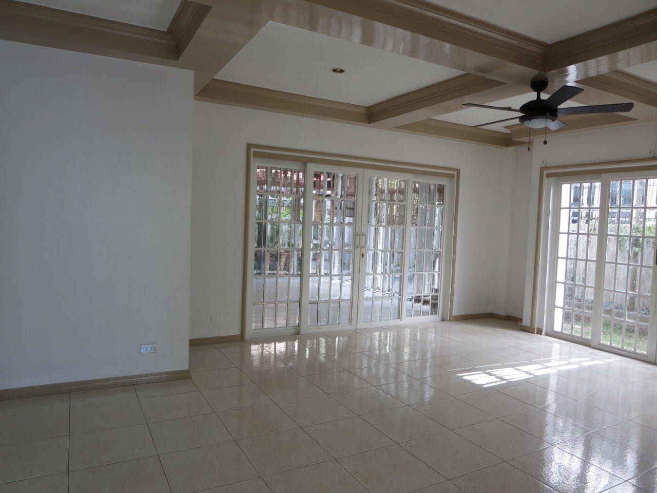 "4BR House for Rent in Ayala Alabang Village, Muntinlupa"08