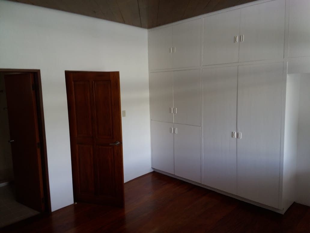 "5BR House for Rent in Ayala Alabang Village, Muntinlupa"04