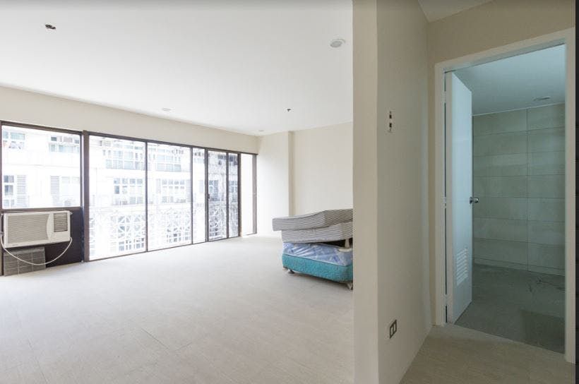 "3BR Condo for Rent in La Maison, San Lorenzo Village, Makati"04
