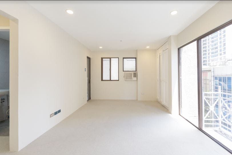 "3BR Condo for Rent in La Maison, San Lorenzo Village, Makati"10