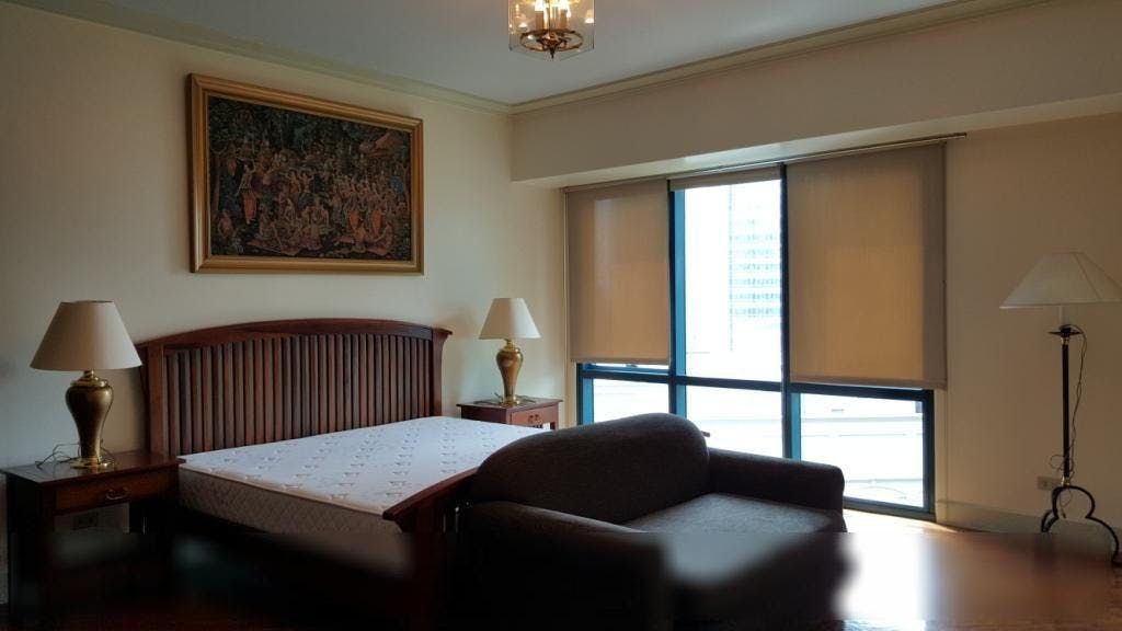 "3BR Condo for Rent in Luna Gardens, Rockwell Center, Makati"10