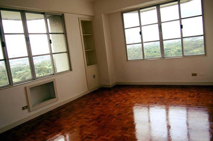 "4BR Condo for Rent in SkyLine Premiere at One Balete, New Manila, Quez"03