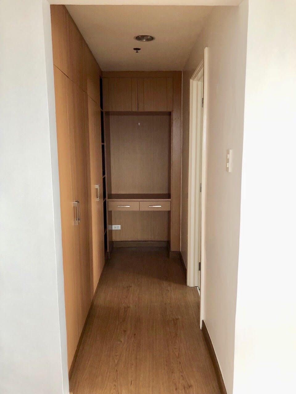 "4BR Condo for Rent in SkyLine Premiere at One Balete, New Manila, Quez"08