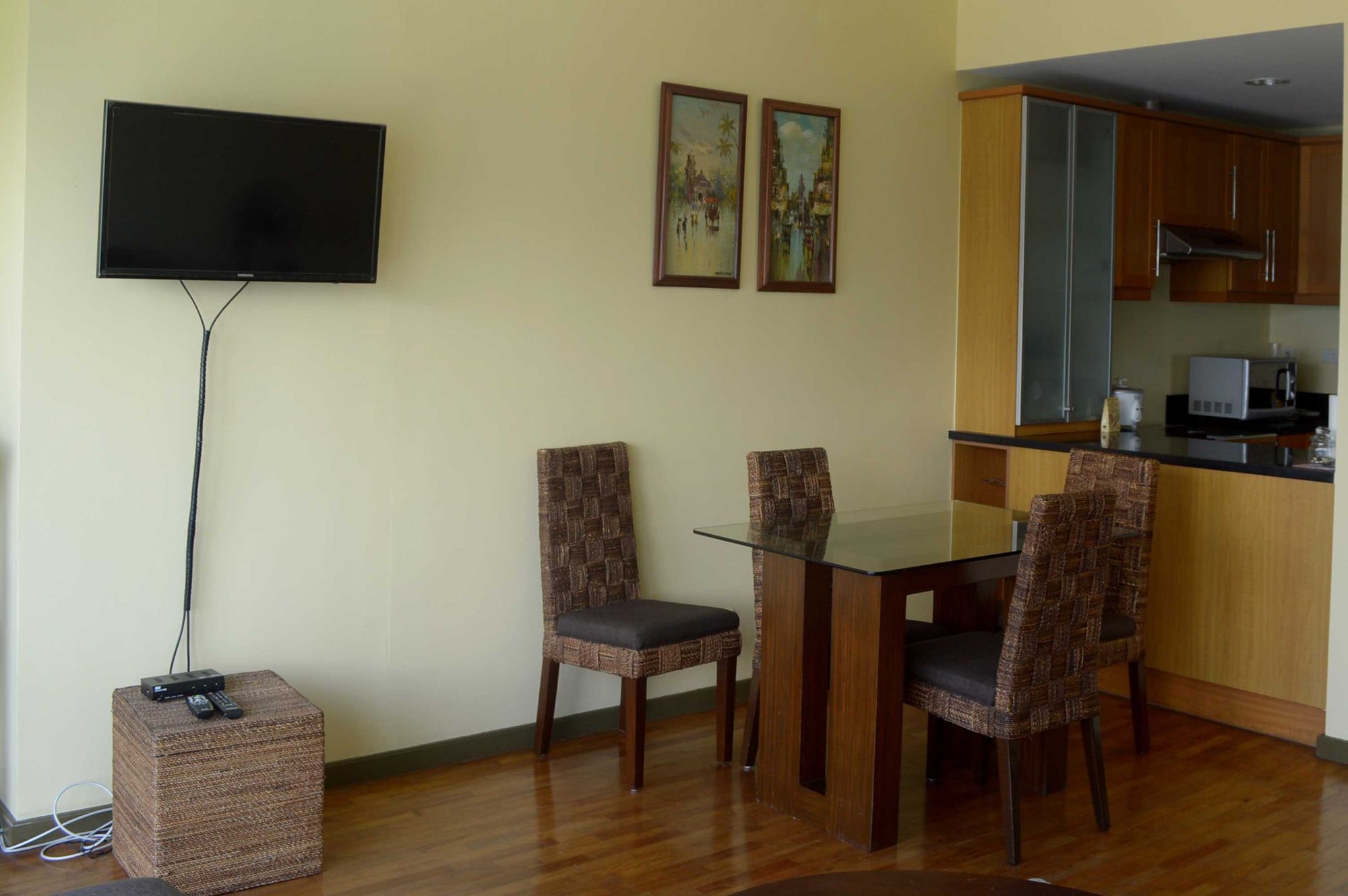 "2BR Condo for Rent in One Legazpi Park, Legazpi Village, Makati"05