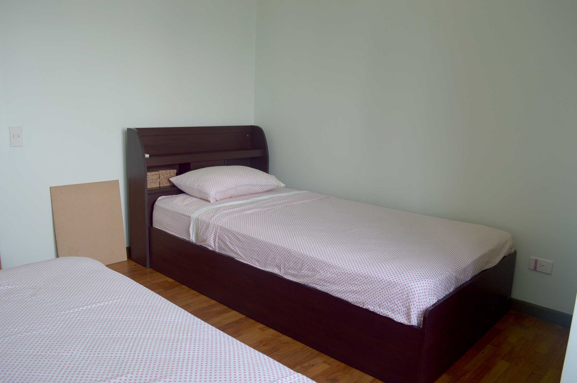 "2BR Condo for Rent in One Legazpi Park, Legazpi Village, Makati"06