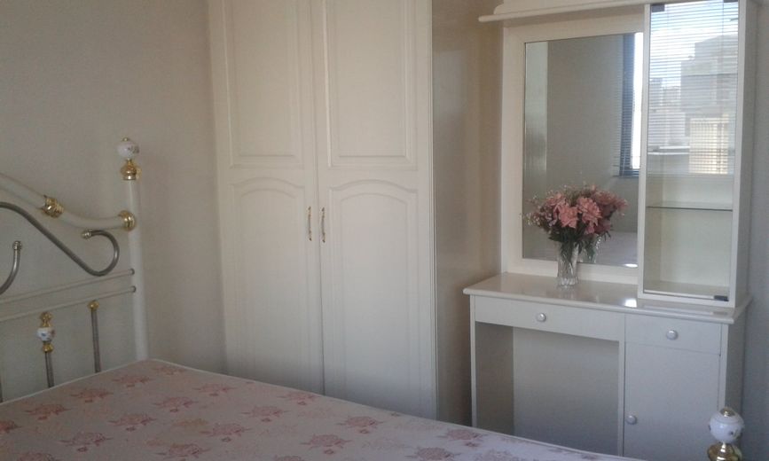 "1BR
