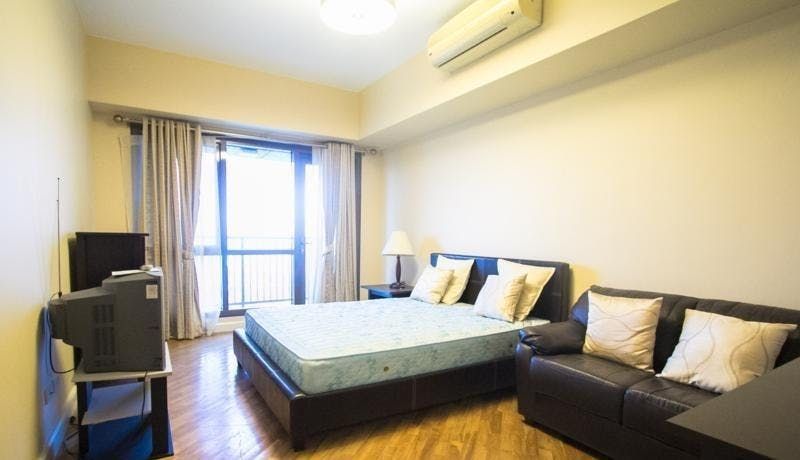"2BR Condo for Rent in Joya Lofts and Towers, Rockwell Center, Makati"04