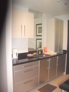 "1BR Condo for Rent in The Residences at Greenbelt, Legazpi Village, Ma"04
