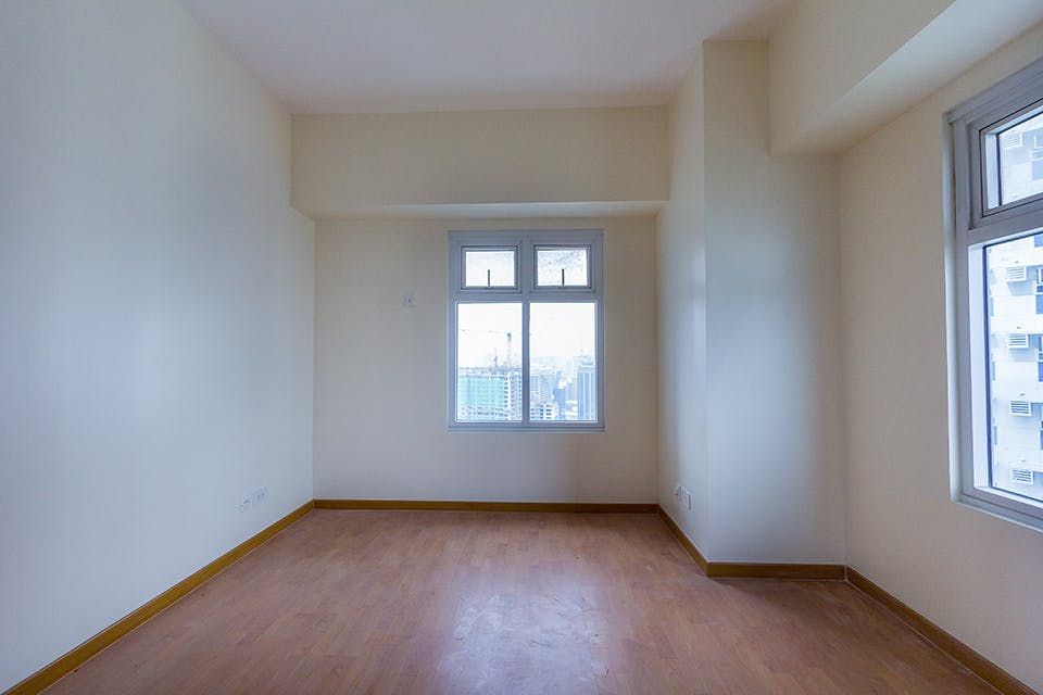 "2BR Condo for Rent in The Trion Towers, BGC - Bonifacio Global City, T"04