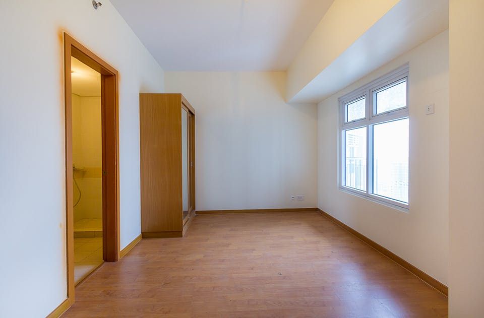 "2BR Condo for Rent in The Trion Towers, BGC - Bonifacio Global City, T"10