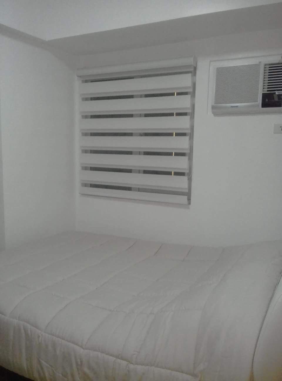 "Studio Condo for Rent in Two Serendra, BGC - Bonifacio Global City, Ta"03