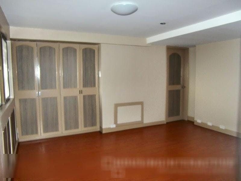 "3BR Condo for Rent in Twin Towers, Urdaneta, Makati"04