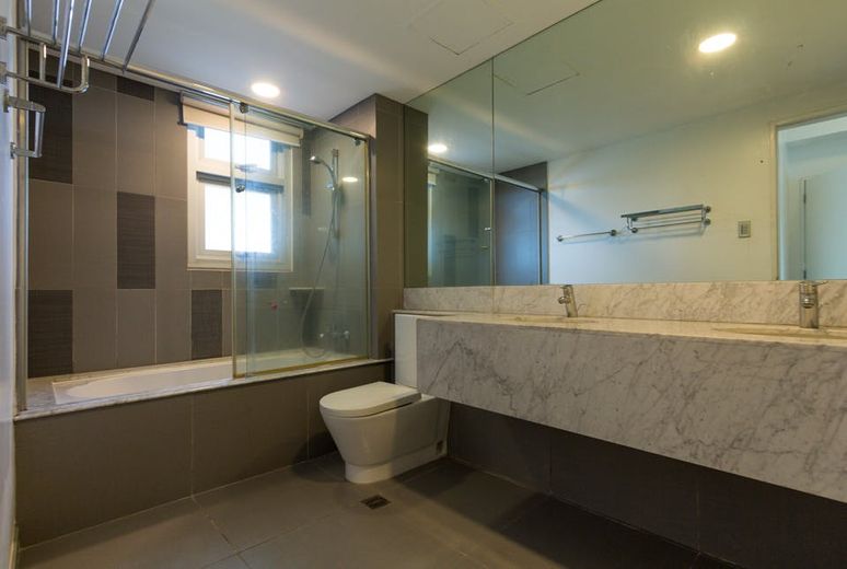 "2BR
