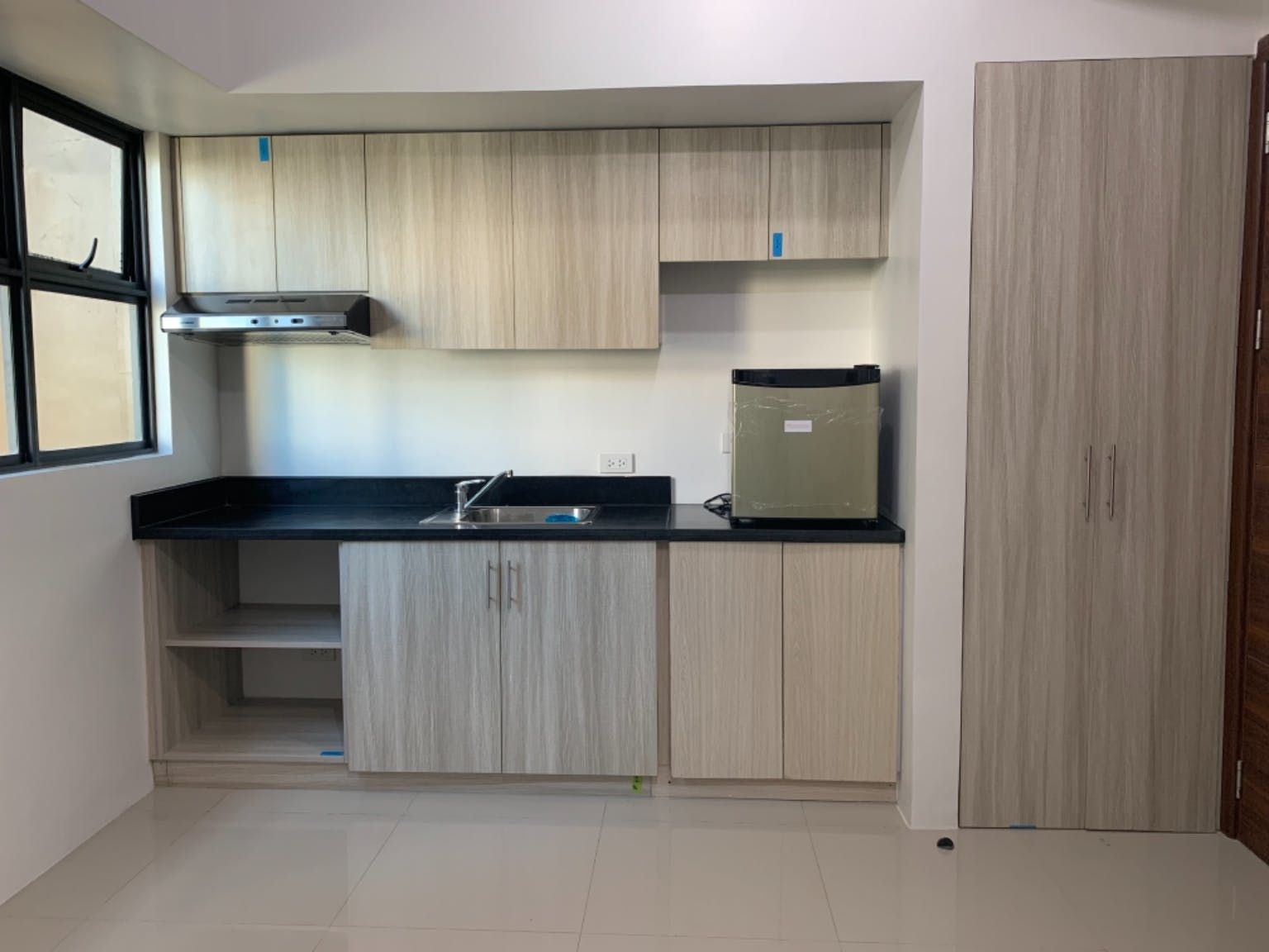 "Studio Condo for Rent in Jade Pacific Residences, Cubao, Quezon City"04